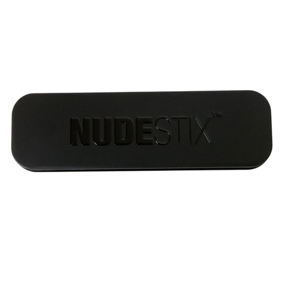 Nudestix Tinted Cover Foundation Nude 7 With Box 25ml / .84 fl oz - Picture 3 of 4